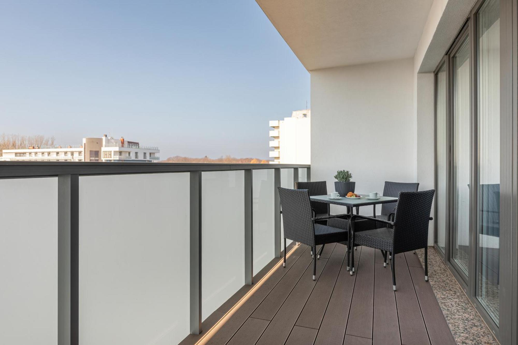Baltini Premium Apartament Kasprowicza 20 A-B Z Basenem, Saunami I Jacuzzi Kolobrzeg Bilik gambar